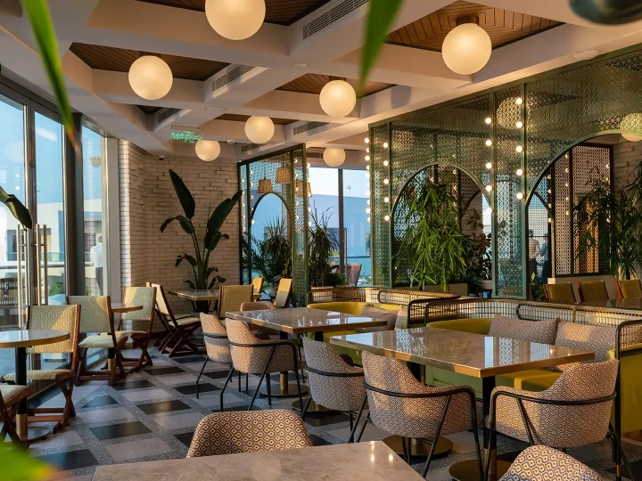 The Materials That Scream Luxury Fit Out – Marble Versus Porcelain